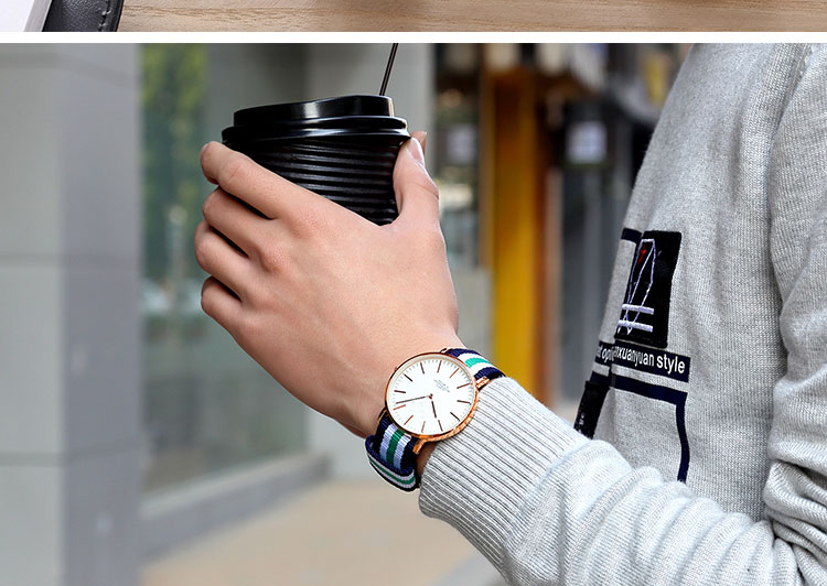 Minimalist Simple Super Thin Watch for Men And Women